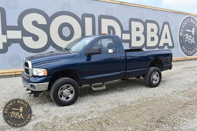 Image of Dodge Ram 2500 equipment image 1