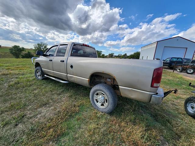 Image of Dodge Ram 2500HD equipment image 1