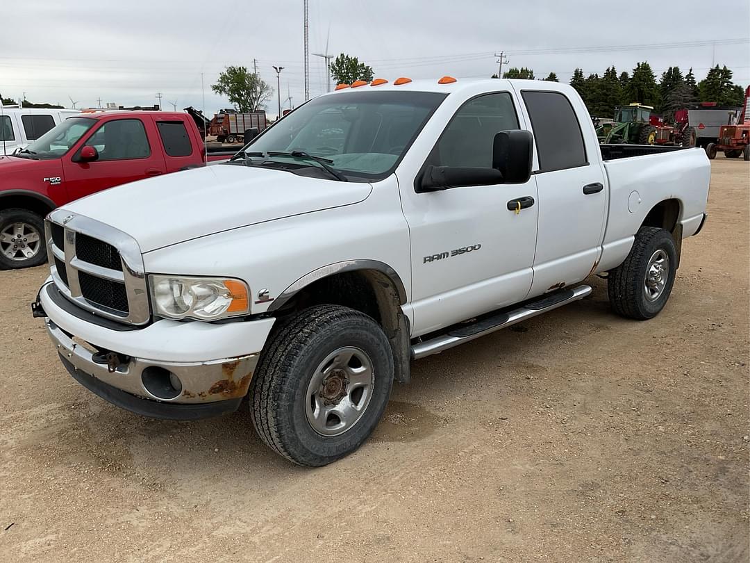 Image of Dodge Ram 3500 Primary image