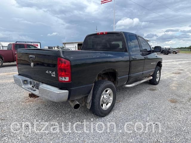 Image of Dodge Ram 3500 equipment image 4
