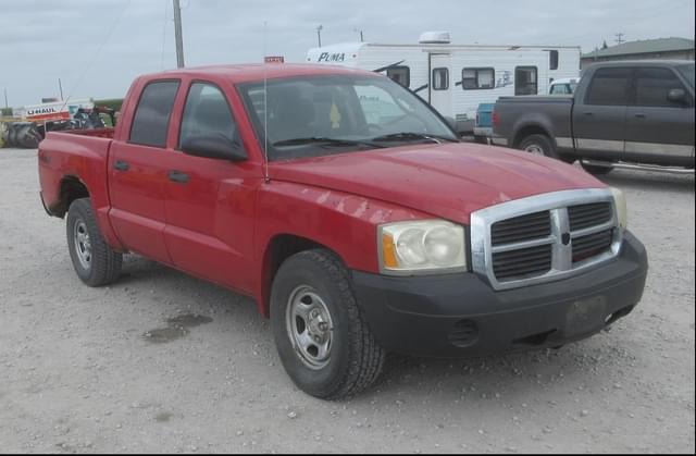 Image of Dodge Dakota equipment image 3