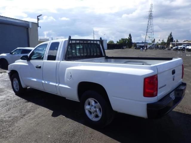 Image of Dodge Dakota equipment image 3