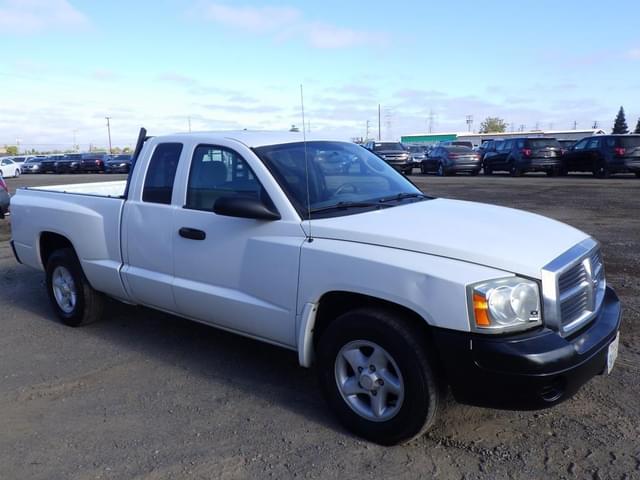 Image of Dodge Dakota equipment image 1