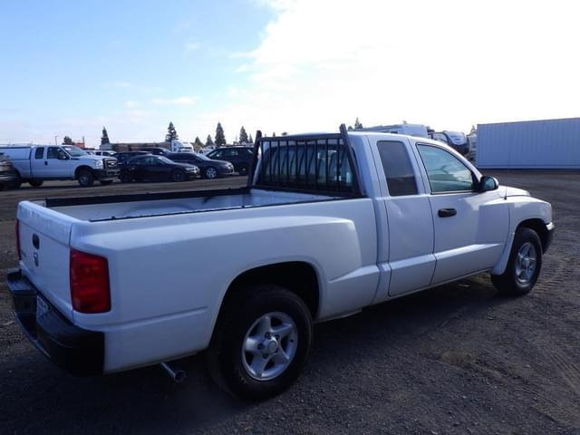 Image of Dodge Dakota equipment image 2