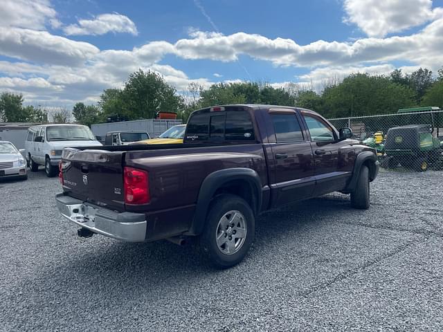 Image of Dodge Dakota equipment image 2