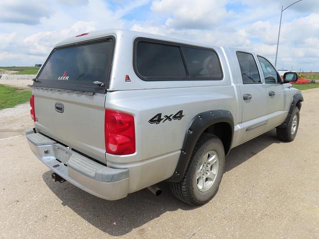 Image of Dodge Dakota equipment image 3