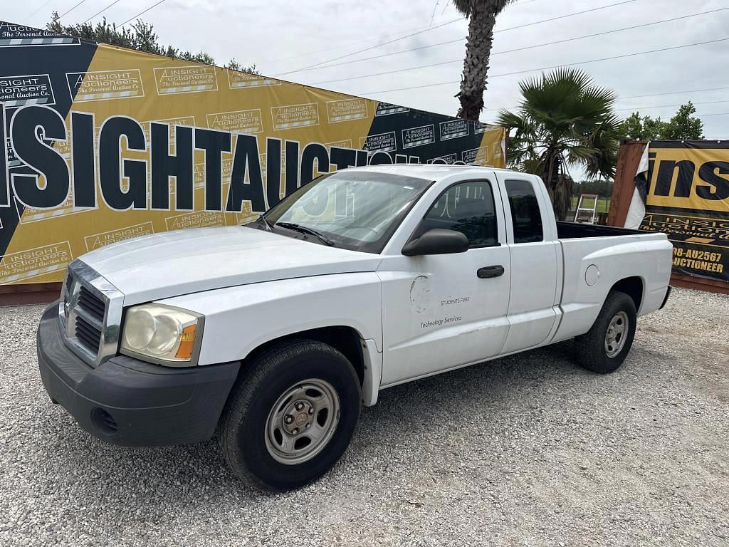 Image of Dodge Dakota Primary image