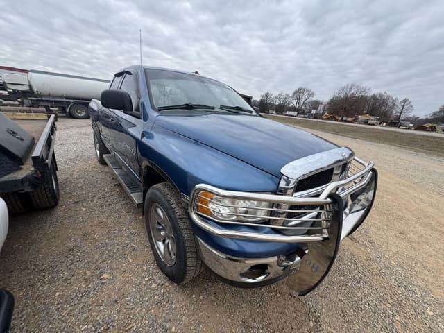 Image of Dodge Ram 1500 equipment image 3