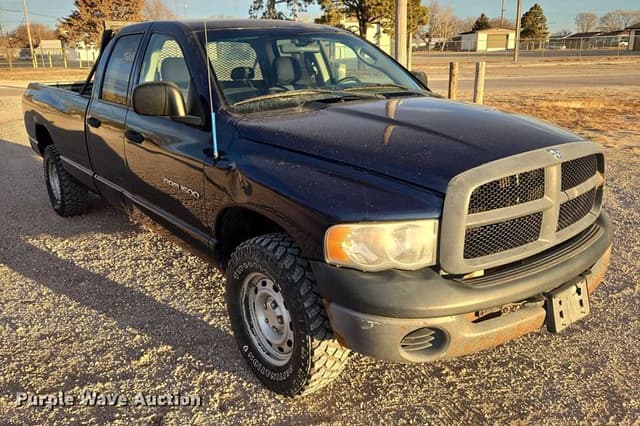 Image of Dodge Ram 1500 equipment image 2