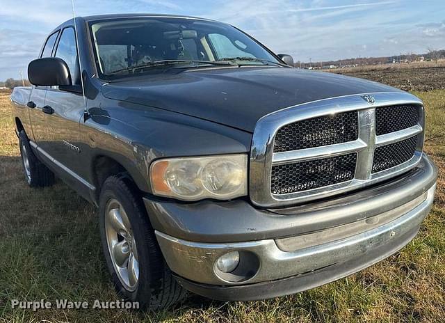 Image of Dodge Ram 1500 equipment image 2