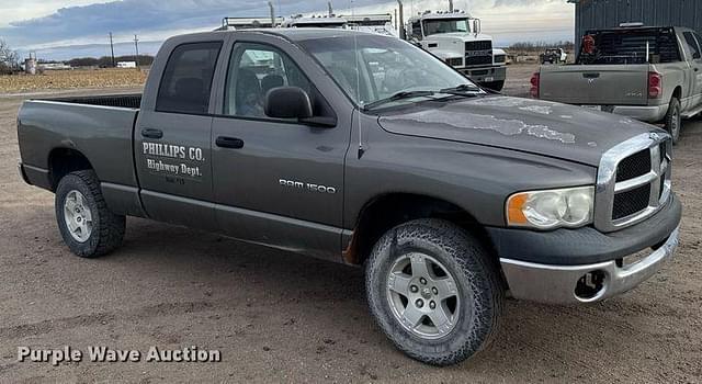 Image of Dodge Ram 1500 equipment image 2