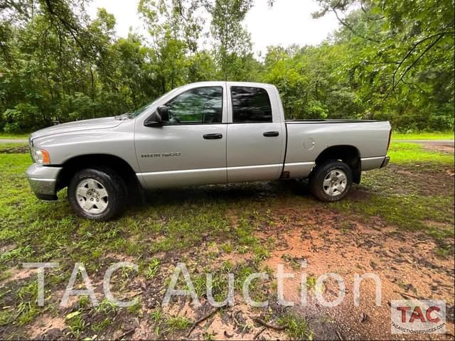 Image of Dodge Ram 1500 equipment image 1