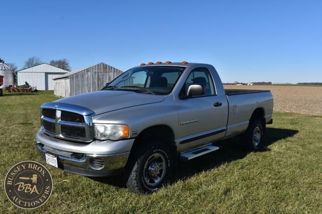Image of Dodge Ram 2500 equipment image 1