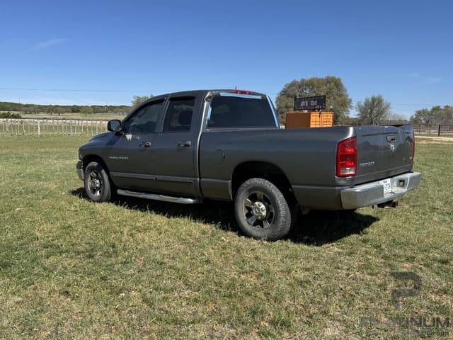 Image of Dodge Ram 2500 equipment image 1