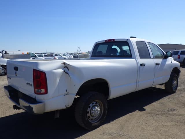 Image of Dodge Ram 2500 equipment image 2