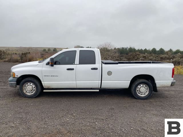 Image of Dodge Ram 2500 equipment image 1