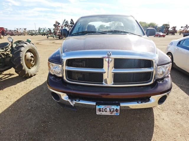 Image of Dodge Ram 2500 equipment image 4