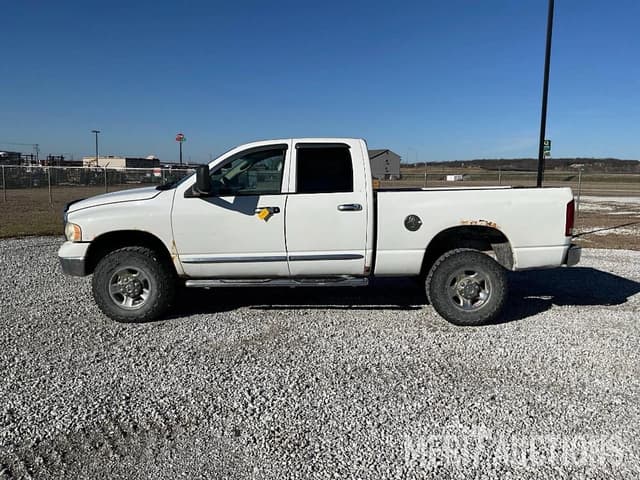 Image of Dodge Ram 2500 equipment image 1