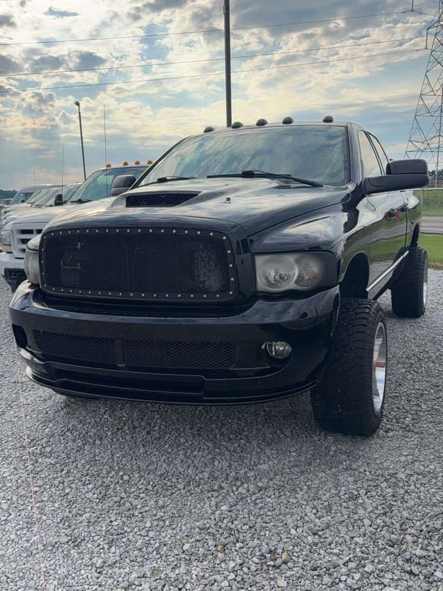 Image of Dodge Ram 2500 equipment image 3