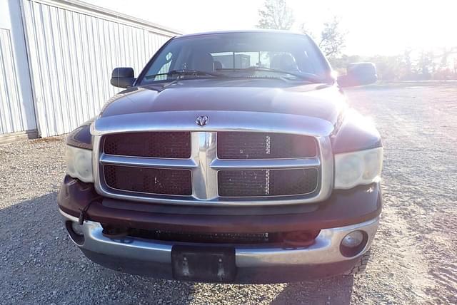 Image of Dodge Ram 2500HD equipment image 3