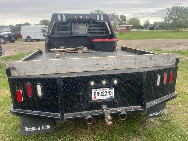 Image of Dodge Ram 3500 equipment image 3
