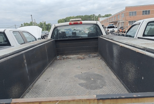 Image of Dodge Ram 3500 equipment image 2