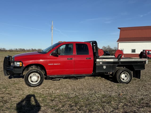 Image of Dodge Ram 3500 equipment image 1