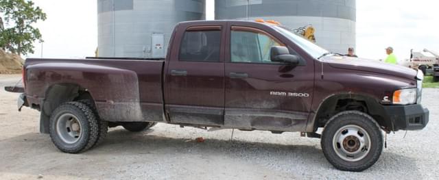 Image of Dodge Ram 3500 equipment image 1