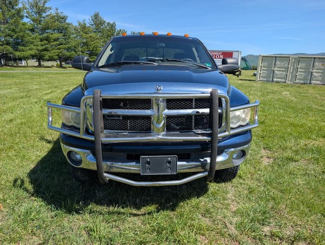 Image of Dodge Ram 3500 equipment image 1