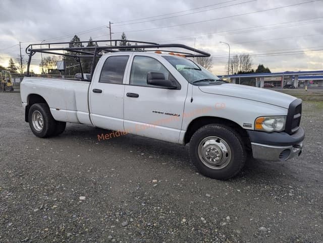 Image of Dodge Ram 3500 equipment image 4