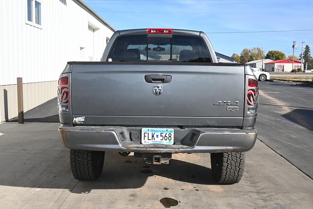 Image of Dodge Ram 1500 equipment image 3