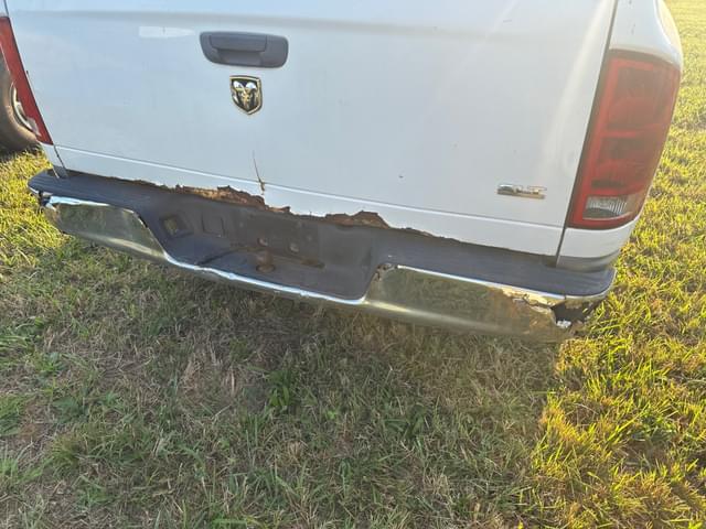 Image of Dodge Ram 1500 equipment image 4