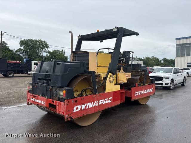 Image of DYNAPAC CC722 equipment image 4