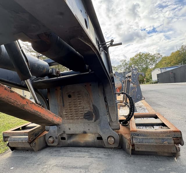 Image of Etnyre Blackhawk equipment image 4