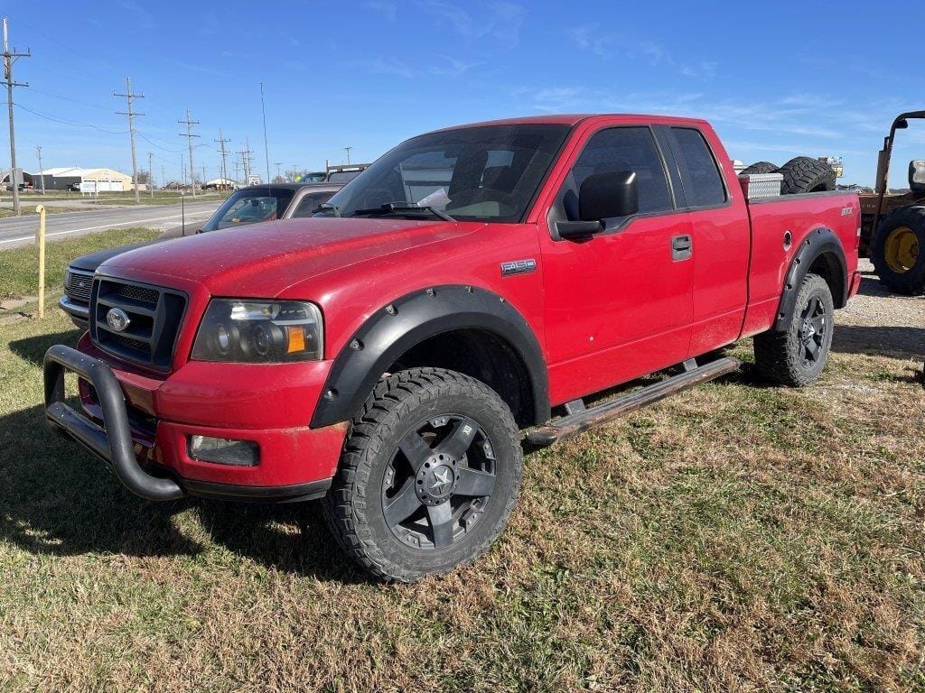 2005 Ford F-150 Equipment Image0