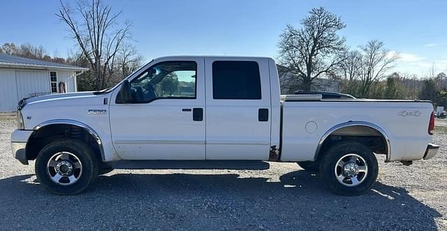 Image of Ford F-250 equipment image 1