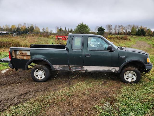 Image of Ford F-150 equipment image 2