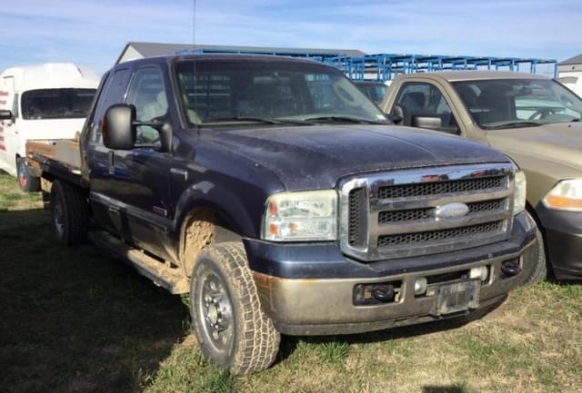 Image of Ford F-250 equipment image 1