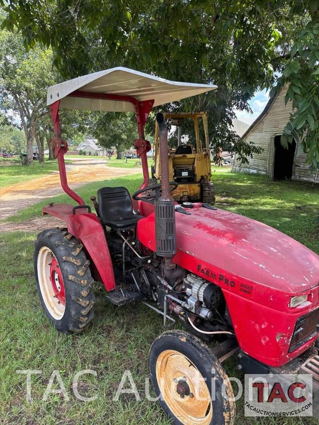 Image of Farm Pro 2420 equipment image 3