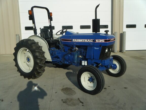 Main image Farmtrac 535