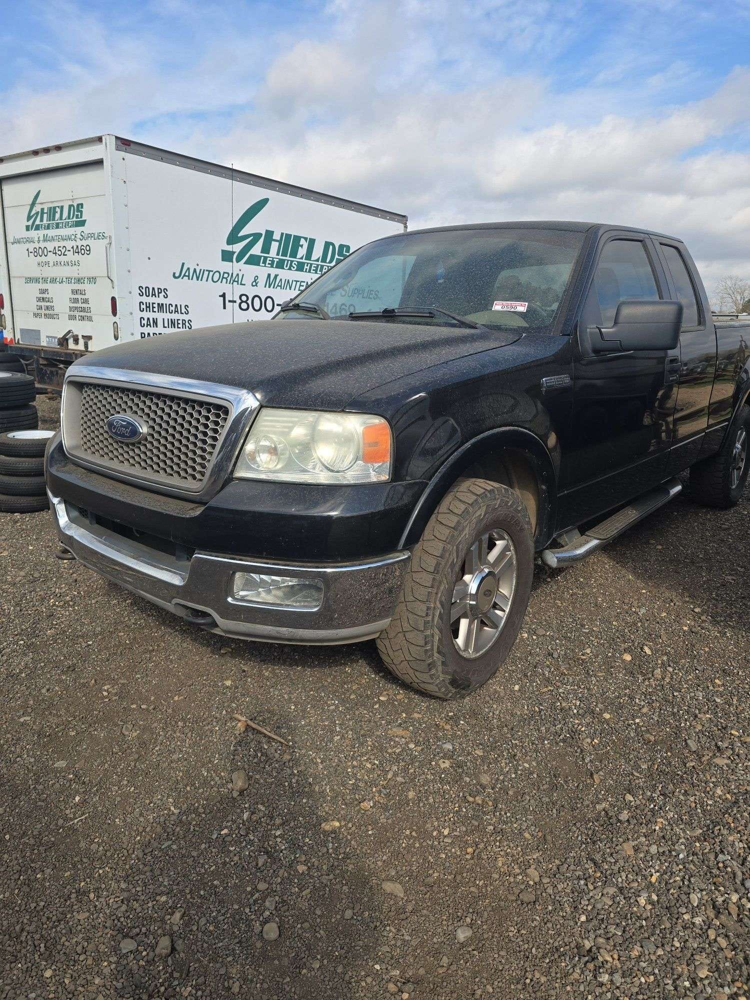 2005 Ford F-150 Equipment Image0