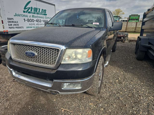 Image of Ford F-150 equipment image 1