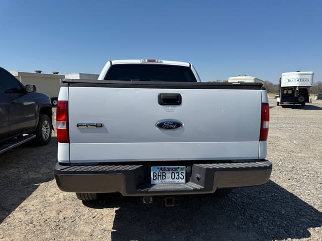 Image of Ford F-150 equipment image 4