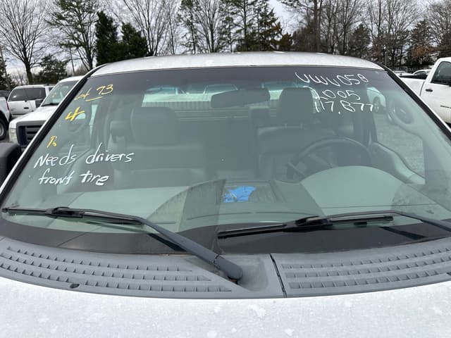 Image of Ford F-150 equipment image 1