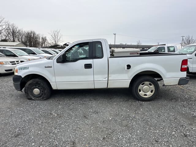 Image of Ford F-150 equipment image 3