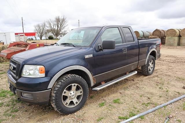 Image of Ford F-150 equipment image 1