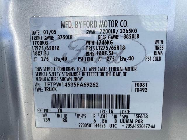 Image of Ford F-150 equipment image 4
