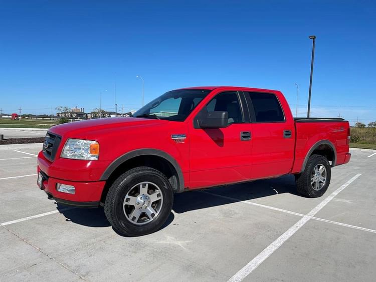 2005 Ford F-150 Equipment Image0