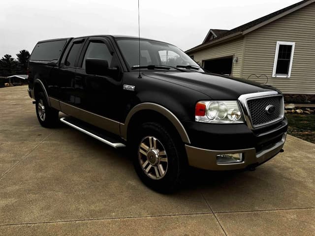 Image of Ford F-150 equipment image 2