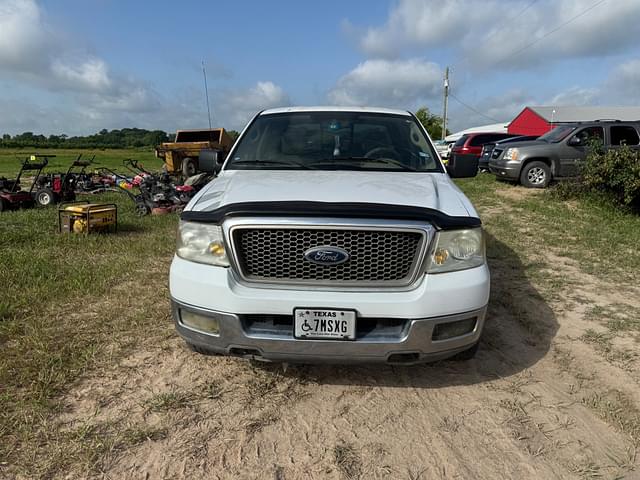 Image of Ford F-150 equipment image 1